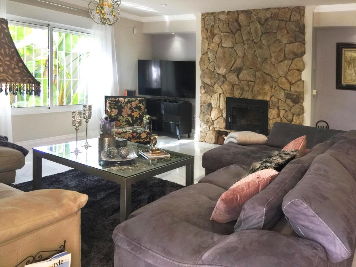 Villa De Lujo Con Jardines Y Piscina Ель-Пуерто-де-Санта-Марія Екстер'єр фото