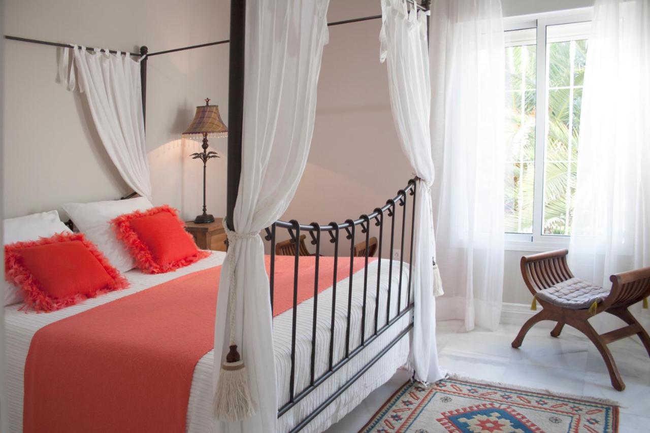 Villa De Lujo Con Jardines Y Piscina Ель-Пуерто-де-Санта-Марія Екстер'єр фото
