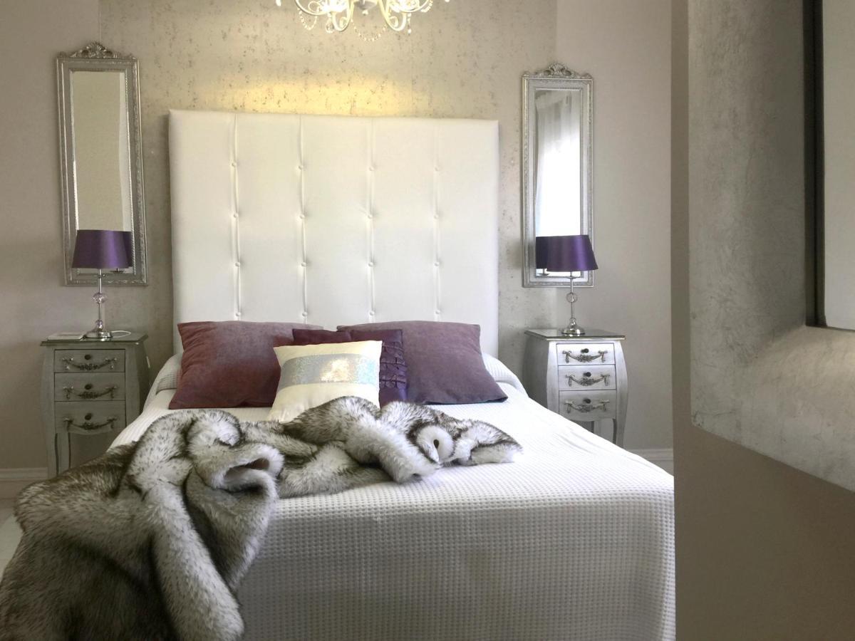Villa De Lujo Con Jardines Y Piscina Ель-Пуерто-де-Санта-Марія Екстер'єр фото